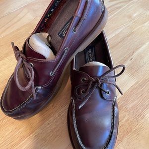 Timberland mens docksiders Sonoma Jean Company brown shoes in excellent conditio